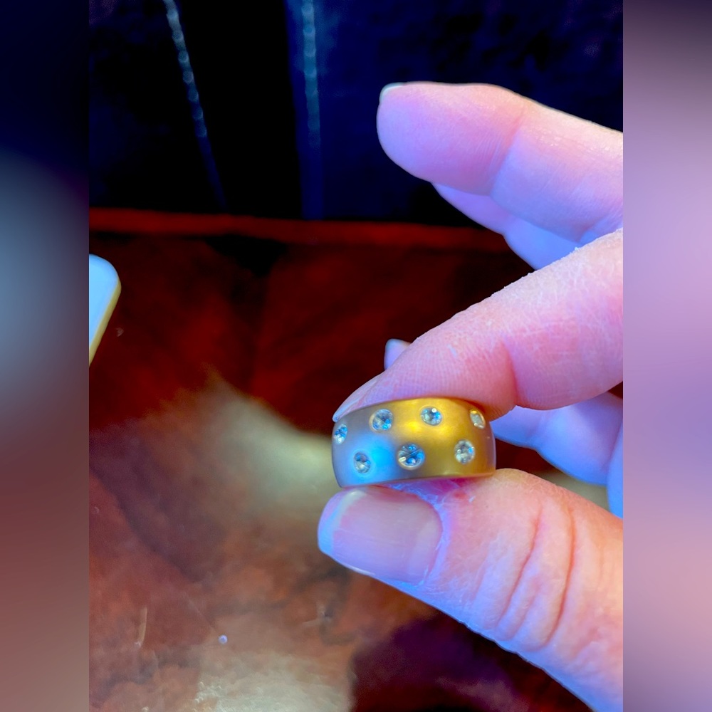 Costume ring